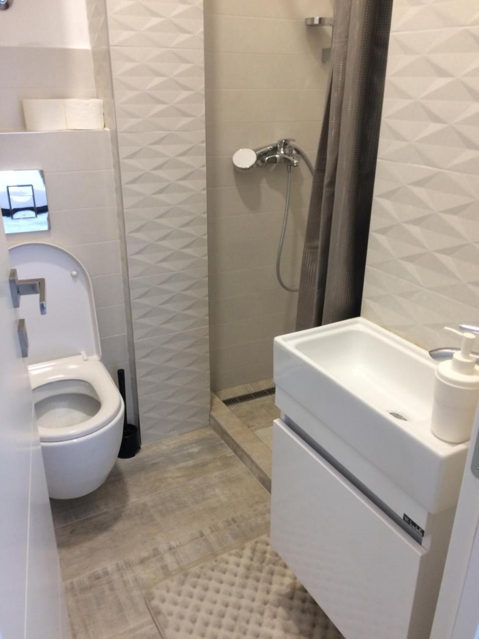 Cricket Park Hostel بلغراد المظهر الخارجي الصورة